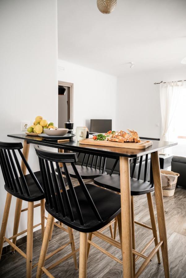 Aniko Suites Psarou Psarou  Ngoại thất bức ảnh