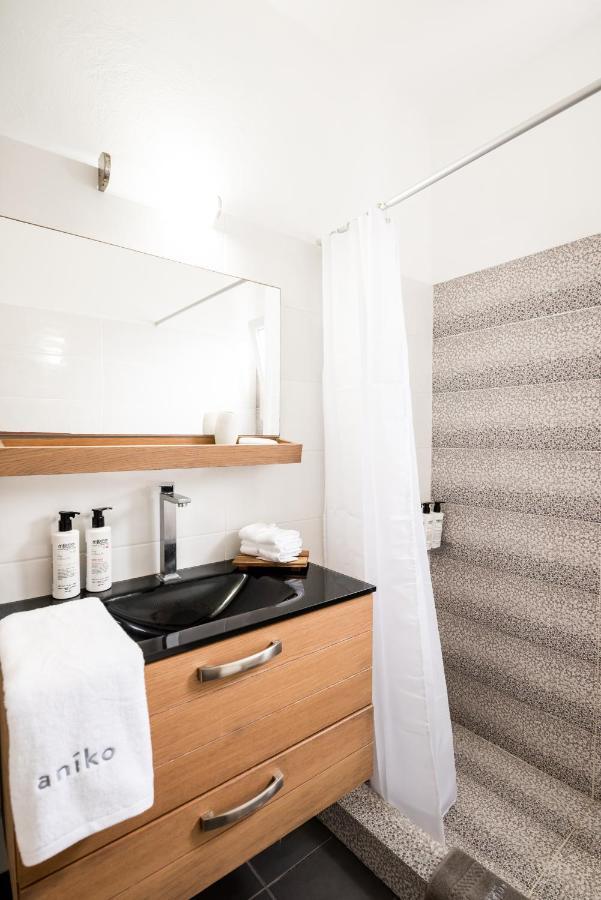 Aniko Suites Psarou Psarou  Ngoại thất bức ảnh
